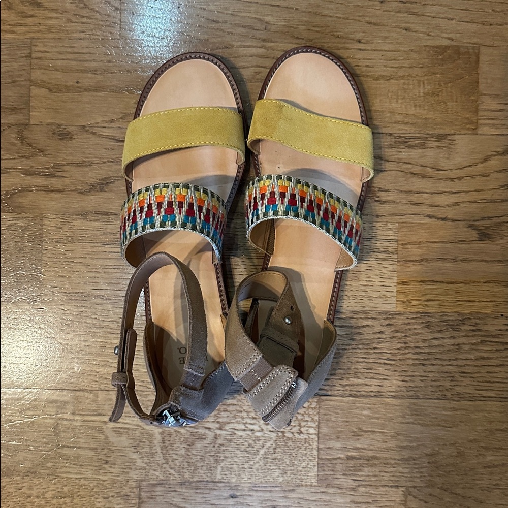 FRYE Rainbow Multi Band Sandals